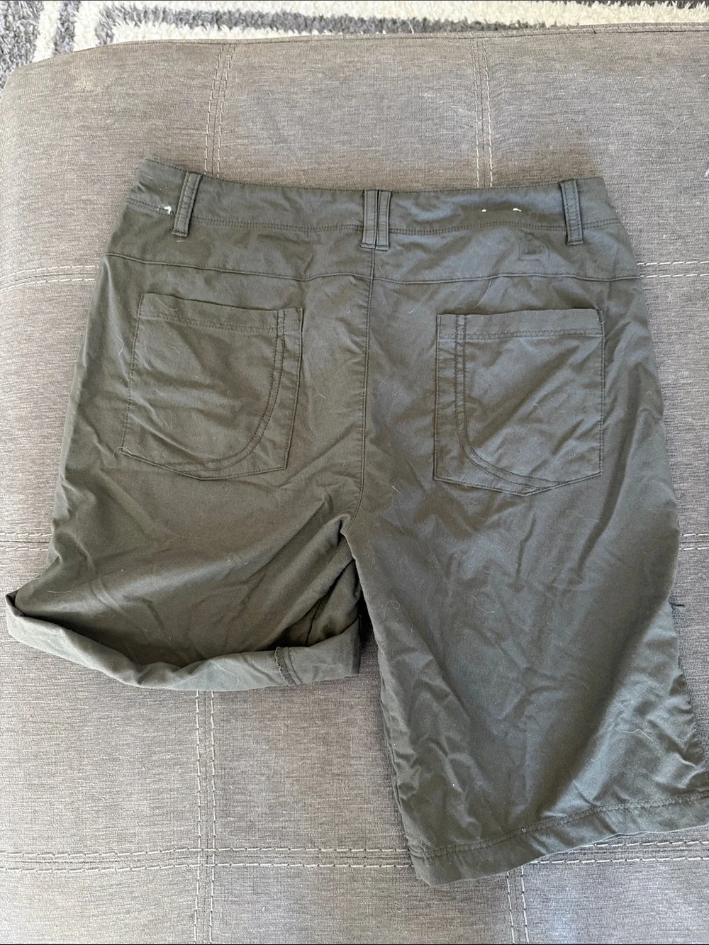 REI Women's Utility Hiking Shorts Grey Size 6 zipper Pockets